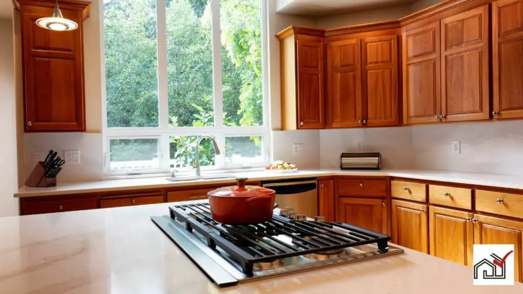 cherry kitchen cabinets