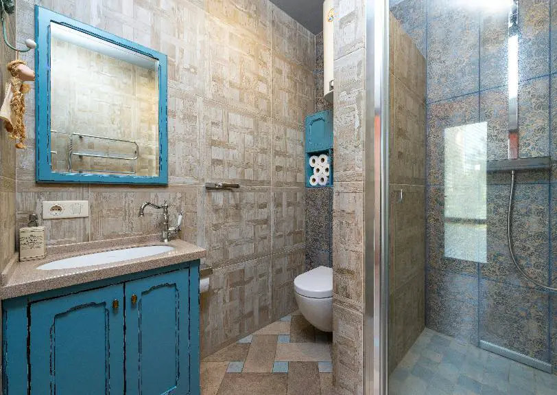 matching beige tile bathroom