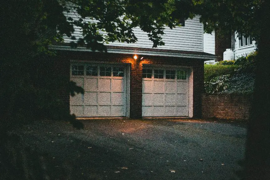 proper spacing for garage doors